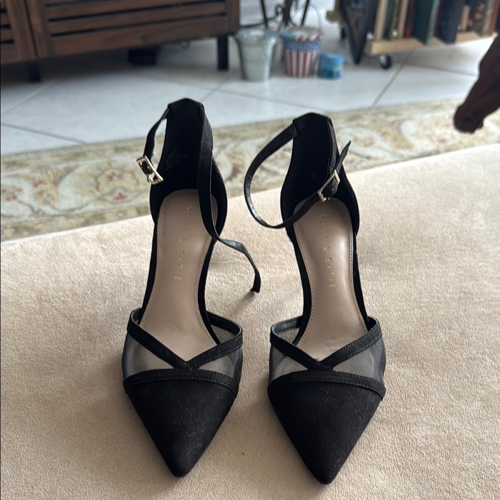 Kelly & Katie Black Pointed Toe Heels with Ankle Straps